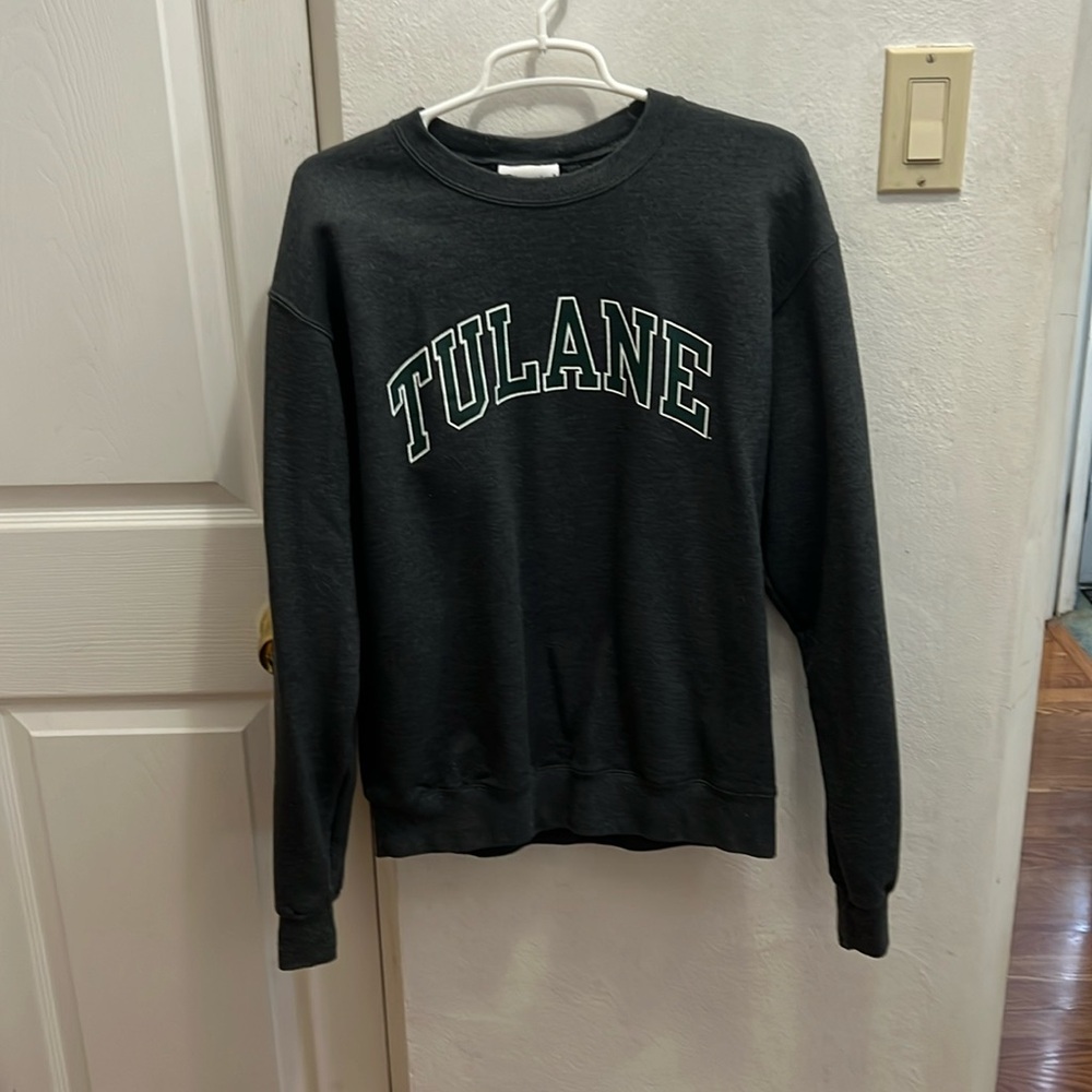 Tulane sweatshirt.